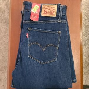 LEVI'S High Rise Flare jeans size 30